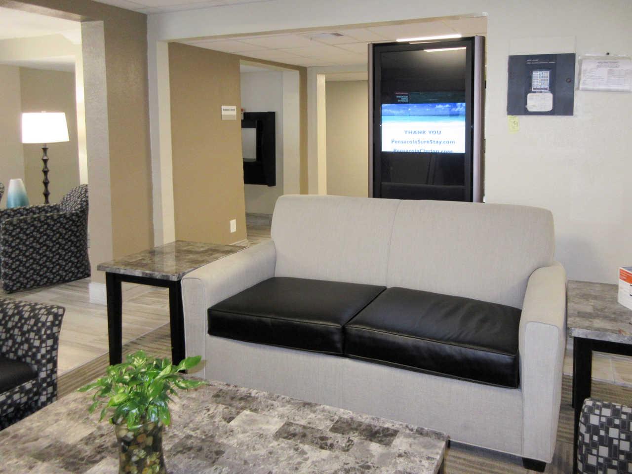 Quality Inn Pensacola Bagian luar foto