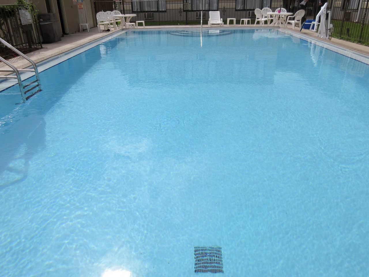 Quality Inn Pensacola Bagian luar foto