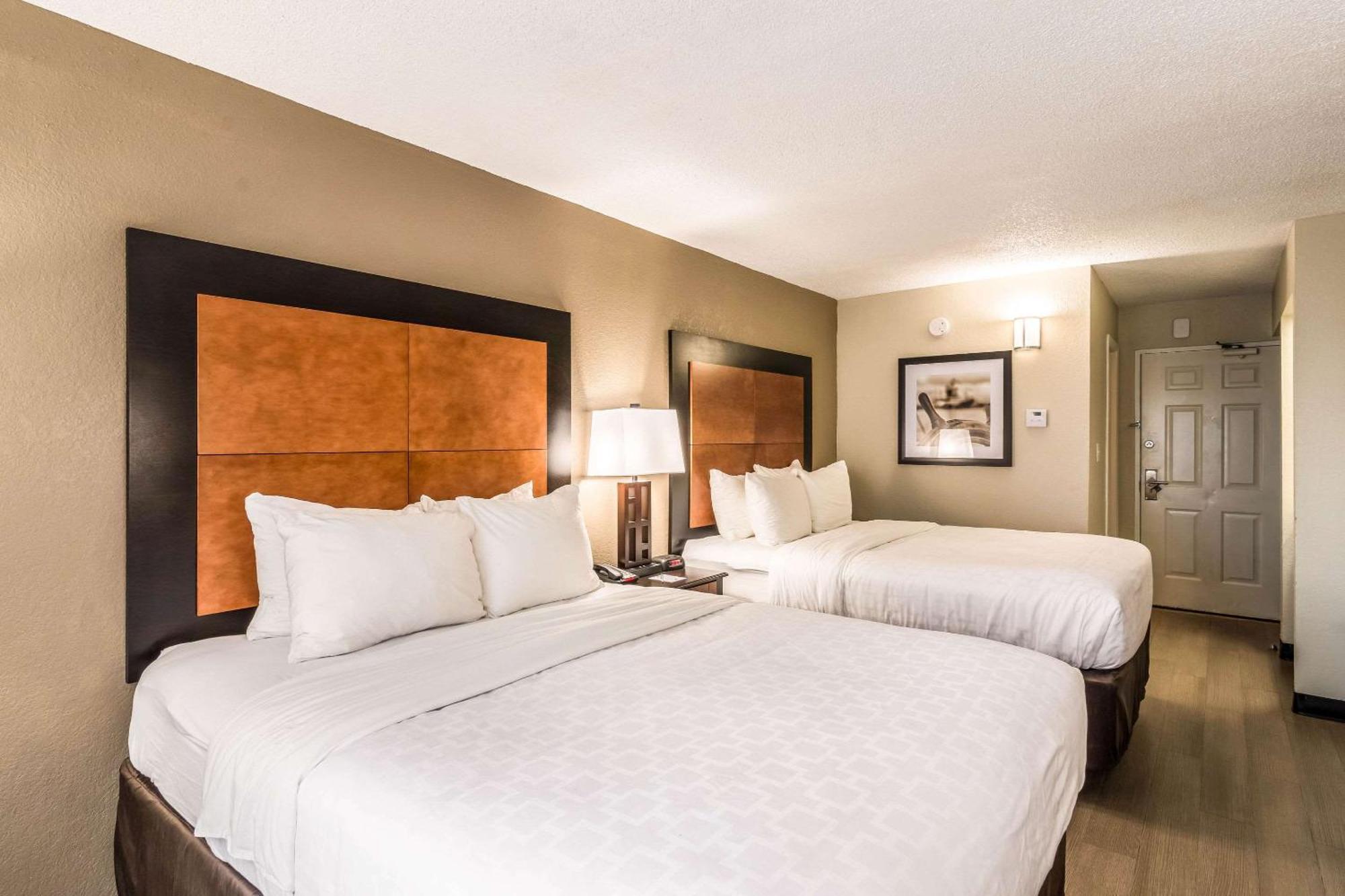Quality Inn Pensacola Bagian luar foto